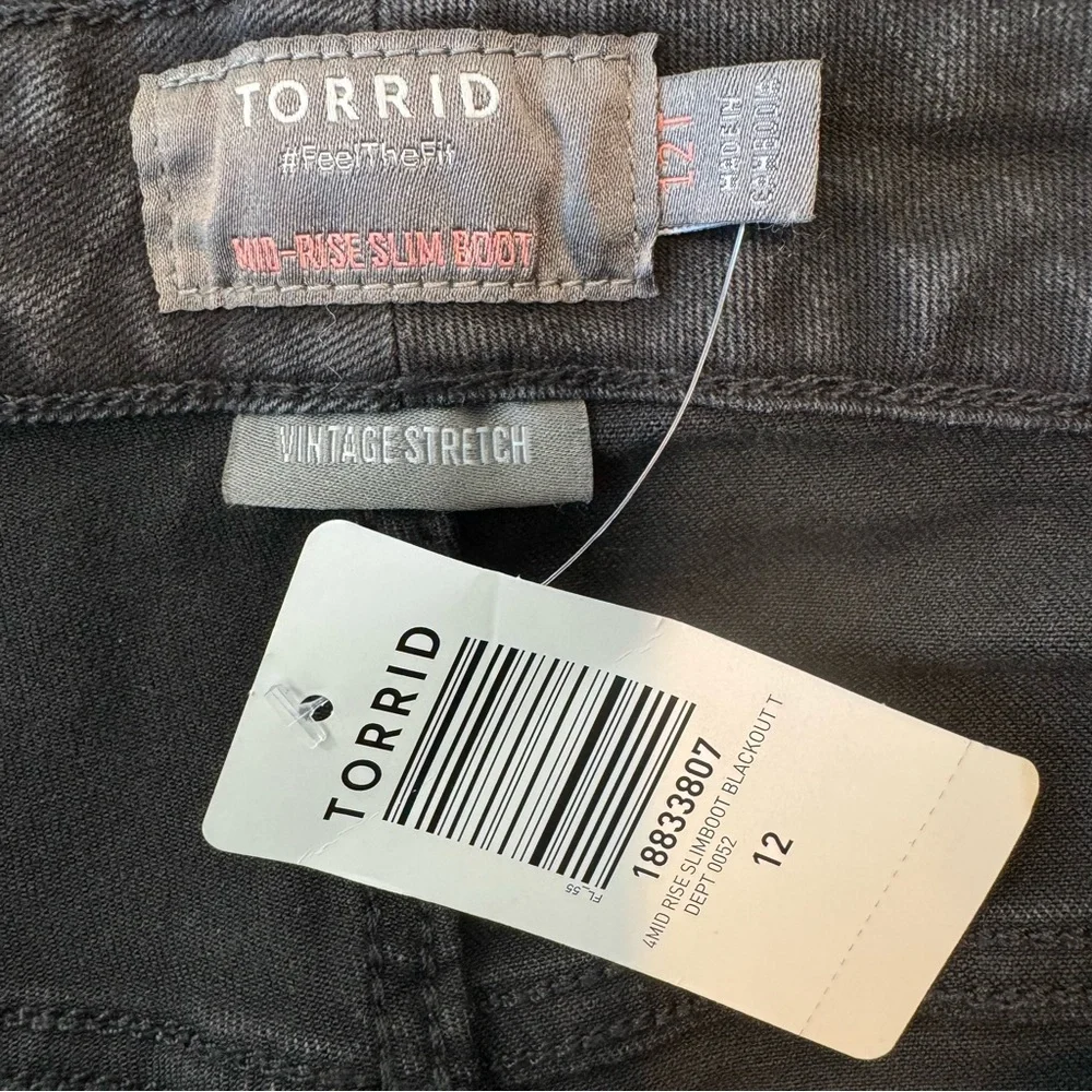 Torrid Mid Rise Slim Boot Blackout Stretch Denim‎ Jeans Size 12 Tall #219